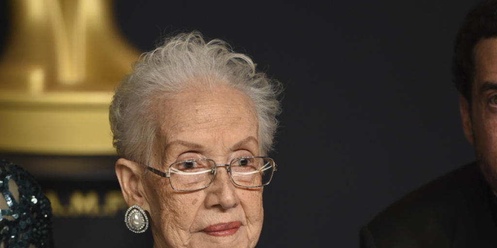 Die Mathematikerin Katherine Johnson (98) ist eine der NASA-Mitarbeiterinnen, die es künftig als Lego-Figur geben wird. Sie war eine der Afroamerikanerinnen, deren Geschichte im Film "Hidden Figures" erzählt wird. Die Mathematikerin Katherine Johnson (98) ist eine der NASA-Mitarbeiterinnen, die es künftig als Lego-Figur geben wird. Sie war eine der Afroamerikanerinnen, deren Geschichte im Film "Hidden Figures" erzählt wird.
