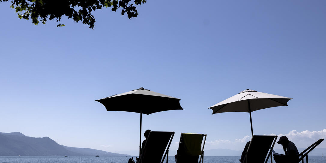 HITZE, WAERME, SEE, WASSER, ABKUEHLUNG, ERFRISCHUNG, SOMMERZEIT, SOMMERFERIEN, FERIEN, URLAUB, HITZE, WAERME, SEE, WASSER, ABKUEHLUNG, ERFRISCHUNG, SOMMERZEIT, SOMMERFERIEN, FERIEN, URLAUB,