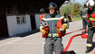 Schluss&uuml;bung beim Kurs f&uuml;r neue Feuerwehrleute beim "Restaurant L&ouml;wen&raquo; in Gamprin-Bendern.