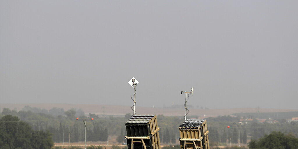Das Raketenabwehrsystem Israels, Iron Dome, hat am Dienstagmorgen vier Geschosse aus Syrien abgewehrt. (Archivbild)