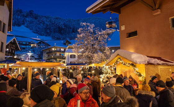 Lichterglanz in Triesenberg (03.12.2023)