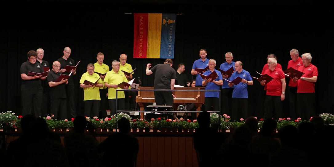 Passivkonzert MGV- Kirchenchor Triesenberg