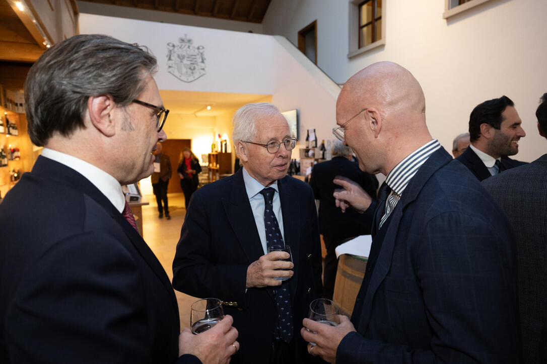 Vernon Smith Prize (19.02.2024)