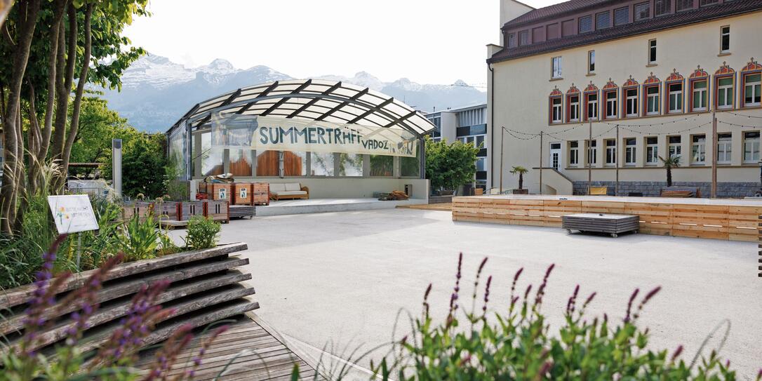 Aufbau Summerträff, Vaduz