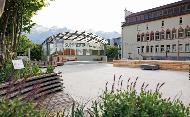 Aufbau Summerträff, Vaduz