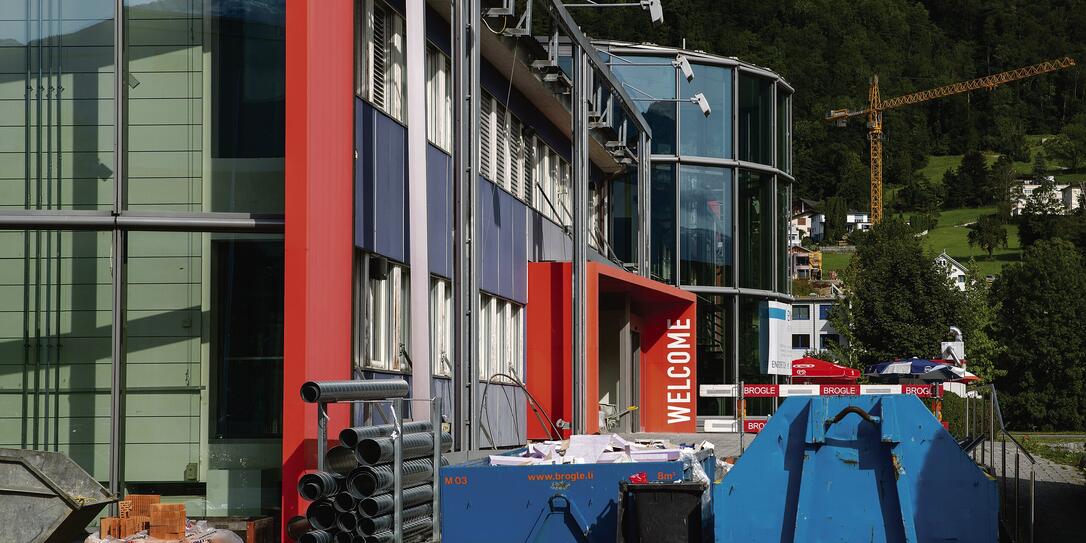 In Triesen laufen derzeit die Umbauarbeiten für das dritte Casino in Liechtenstein. Drei weitere sind geplant. In Triesen laufen derzeit die Umbauarbeiten für das dritte Casino in Liechtenstein. Drei weitere sind geplant.