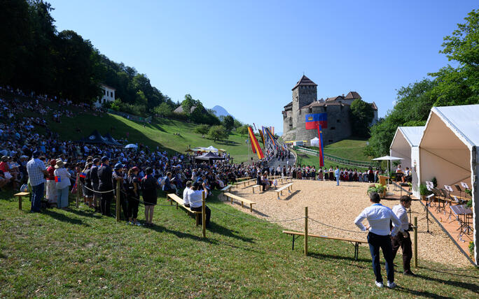 Staatsfeiertag 2026: Staatsakt auf der Schlosswiese (15.08.2026)