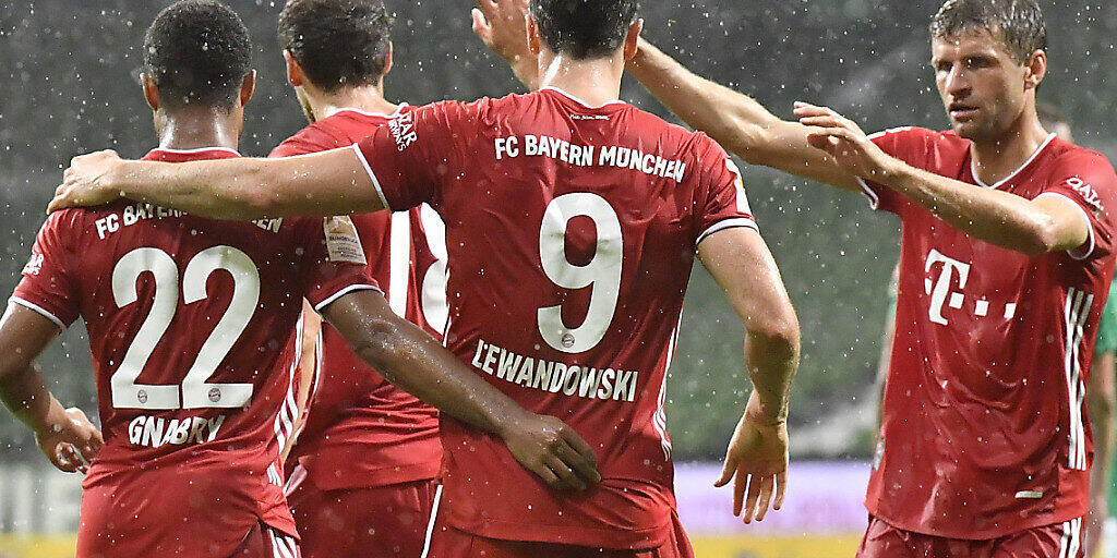 Robert Lewandowski schiesst die Bayern zum 8. Meistertitel in Folge