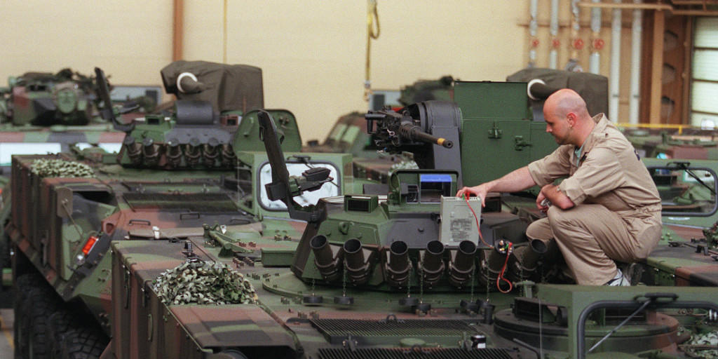 Panzer aufgereiht in einer Thurgauer Fabrik. (Symbolbild)