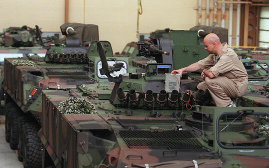 Panzer aufgereiht in einer Thurgauer Fabrik. (Symbolbild)