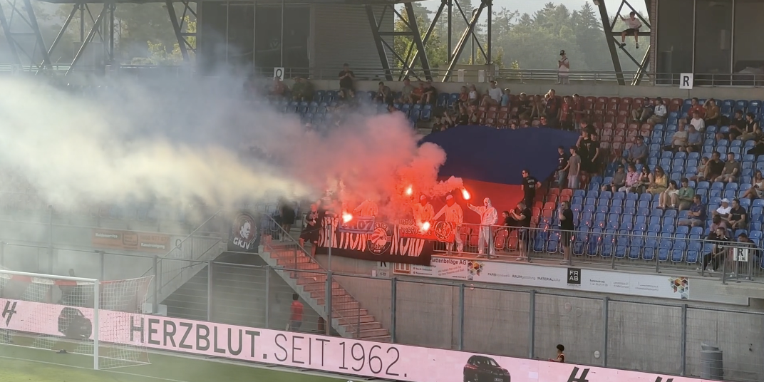 Die «Sektion Nord» beim Rückspiel der Conference League-Qualifikation zwischen dem FC Vaduz und AZ Alkmaar.