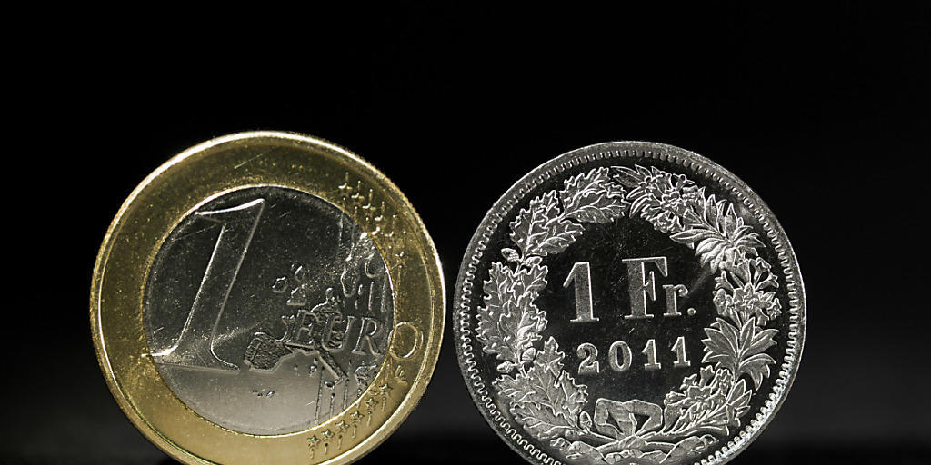 Seit Anfang Juni hat der Euro über 6 Prozent auf den Franken gutgemacht.