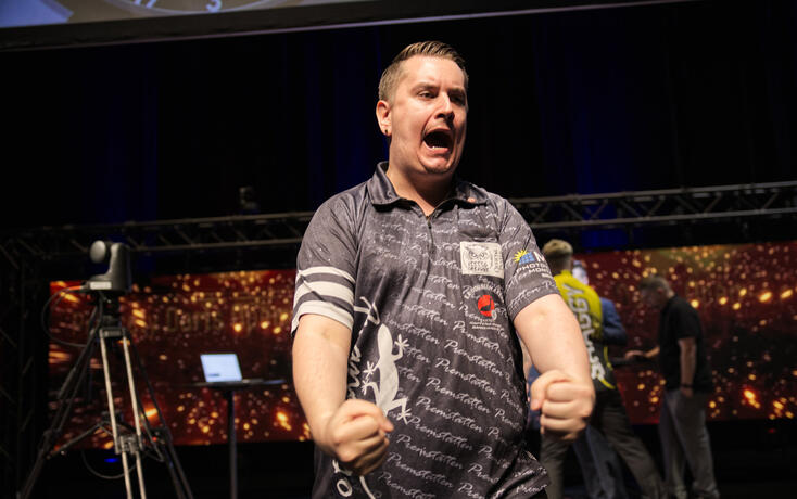 Der &Ouml;sterreicher Franko Giuliani sicherte sich nach einem 6:4 im Finale gegen Scott Williams den ersten Titel in Vaduz.