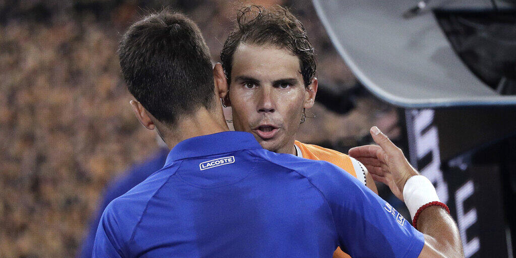 Zwei der Aushängeschilder am neu konzipierten Davis-Cup-Finalturnier: Die Weltnummern 1 Novak Djokovic (li.) und 2 Rafael Nadal werden in Madrid dabei sein