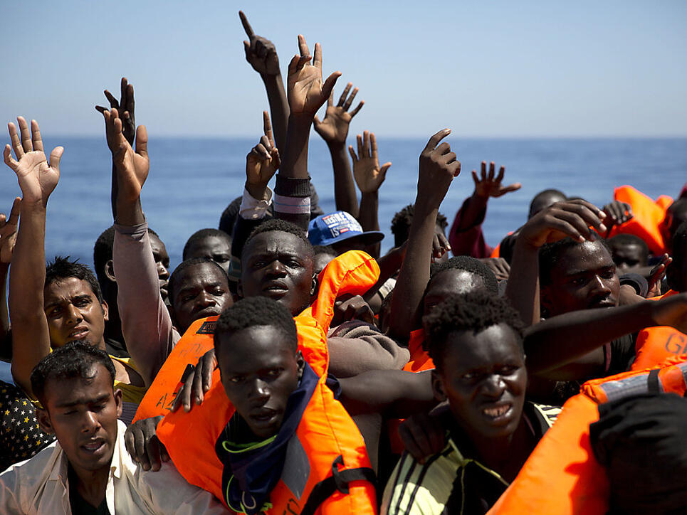 In Libyen sollen spezielle Aufenthaltsräume für Flüchtlinge geschaffen werden. (Symbolbild)