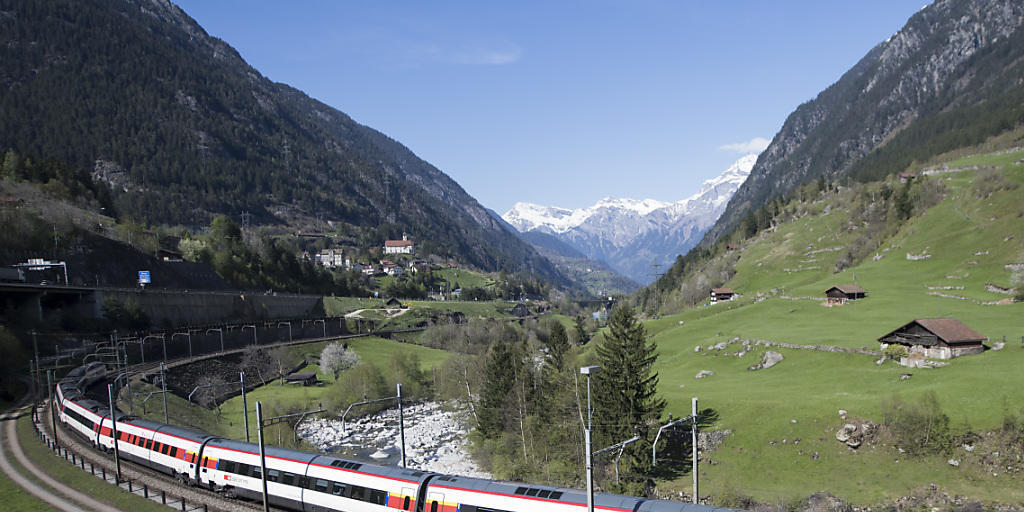 Die SBB hat die letzten ETR 610 Neigezüge ausgeliefert bekommen - damit verkehren nun 19 Züge diesen Typs auf den Nord-Süd-Verbindungen zwischen der Schweiz und Italien.