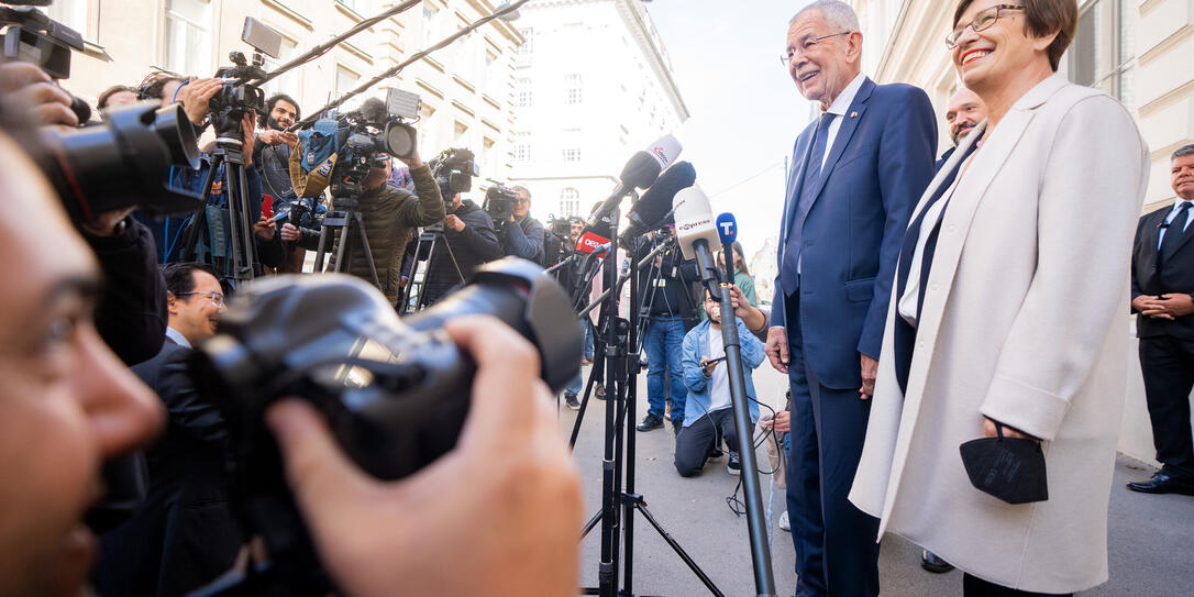 BP-WAHL: STIMMABGABE VAN DER BELLEN BP-WAHL: STIMMABGABE VAN DER BELLEN