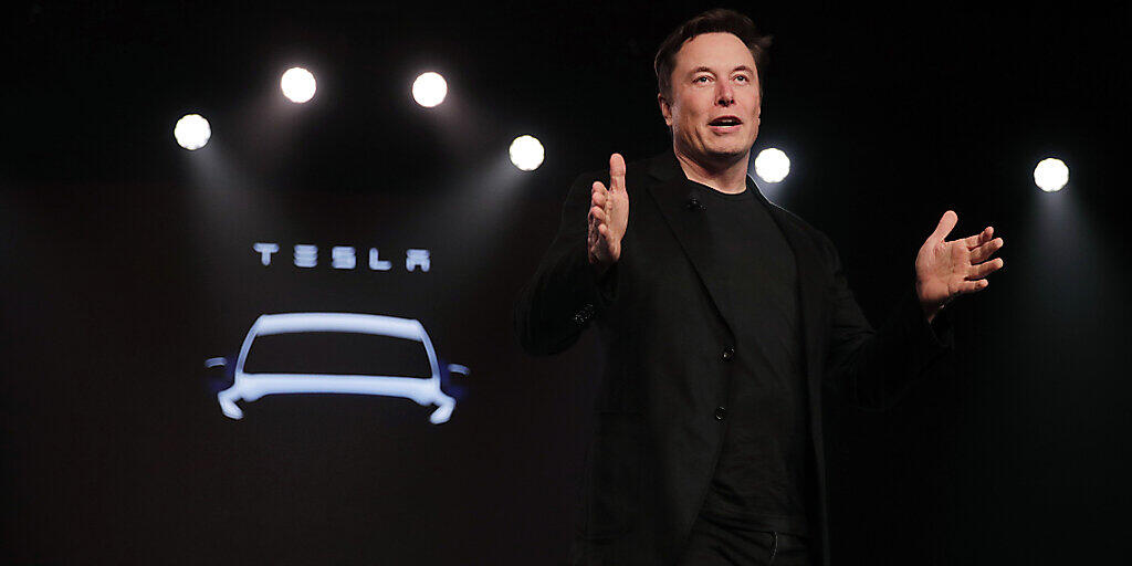 Der von Elon Musk geführte Elektroauto-Pionier hat Toyota als wertvollstes Autounternehmen der Welt überholt. (Archivbild) Der von Elon Musk geführte Elektroauto-Pionier hat Toyota als wertvollstes Autounternehmen der Welt überholt. (Archivbild)