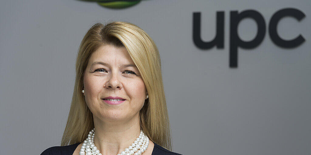 UPC-Schweiz-Chefin Severina Pascu muss einen weiteren Umsatzrückgang im zweiten Quartal verkünden, sieht aber Zeichen für eine Besserung. (Archiv)