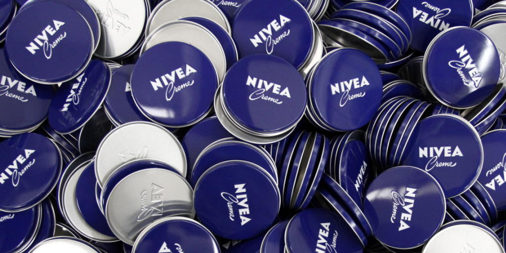 Beiersdorf will das Niveau-Blau exklusiv verwenden dürfen.