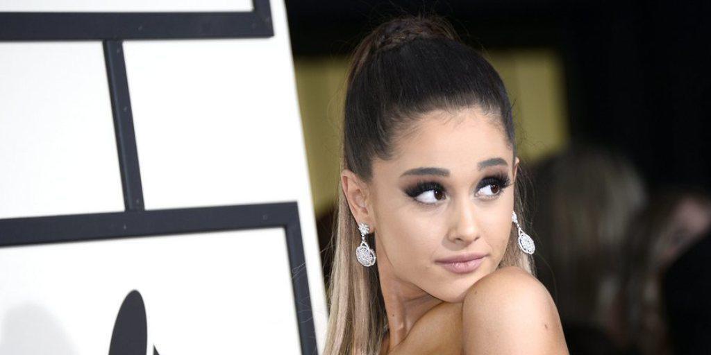 Auch sie war 2014 von der Veröffentlichung intimer Fotos und Videos betroffen: Schauspielerin Ariana Grande, hier bei den 58. Grammy Awards in Los Angeles diesen Februar (Archiv)