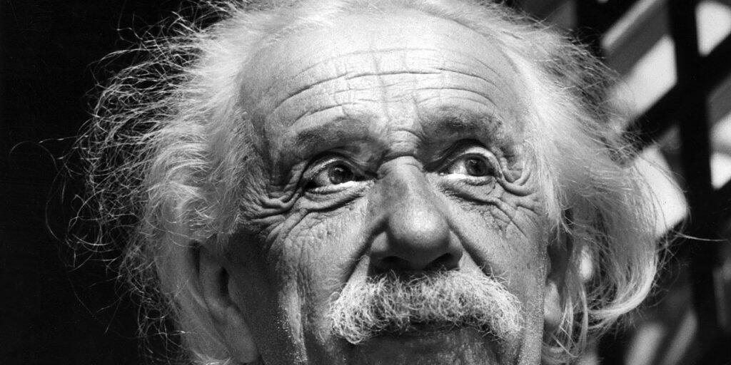 Ein Brief des Physikers Albert Einstein an seine Schwester Maja ist in Jerusalem für über 28'000 Euro versteigert worden. (Archiv)