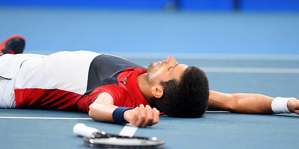 Novak Djokovic musste gegen Daniil Medwedew erneut Schwerstarbeit verrichten