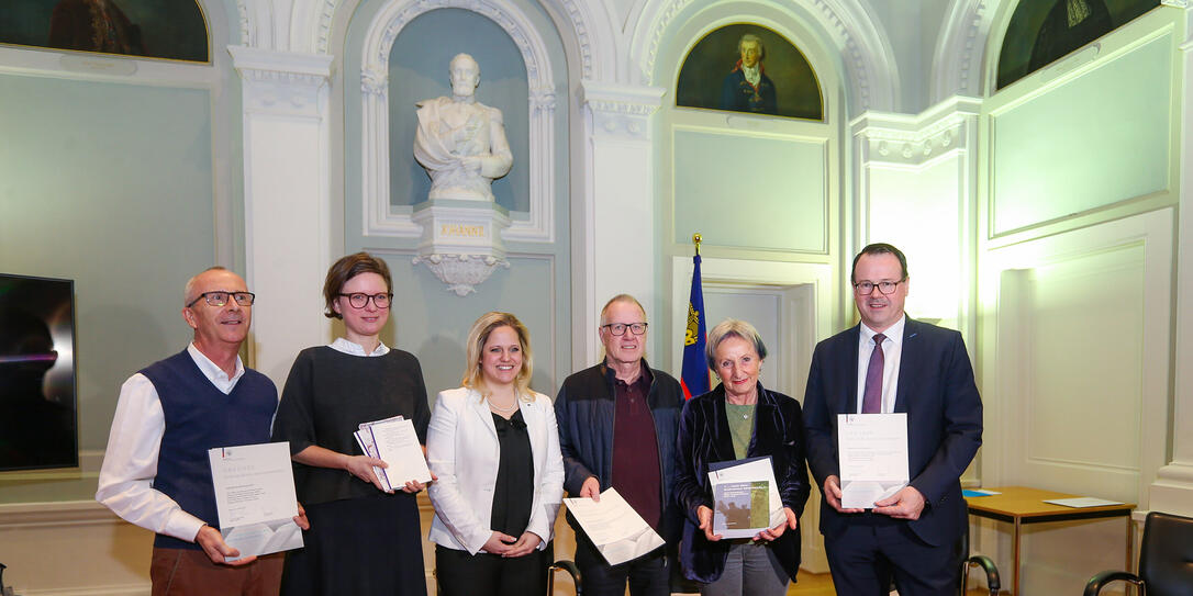 Liechtenstein Regierung Regierungsraetin Katrin Eggenberger Preisverleihung Die schoensten Buecher