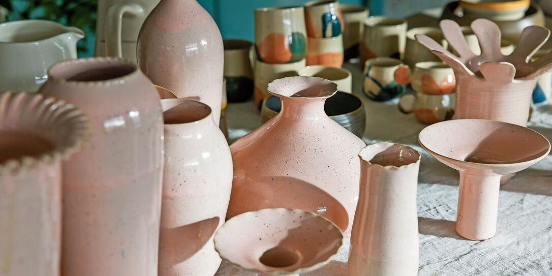 Jasmine Wettler in Grabs