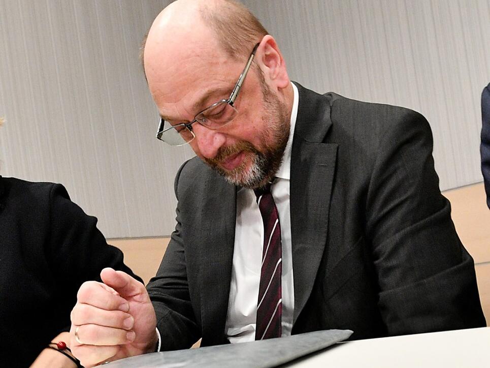 SPD-Chef Martin Schulz sieht seine Partei mit schlechten Umfragewerten bei den Wählern konfrontiert. (Archivbild)