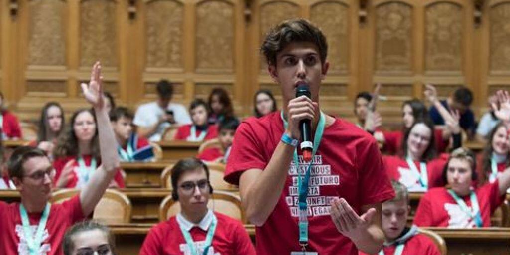 Die Jugendlichen haben ihre Forderungen und Ideen aus der Klimabewegung und dem Frauenstreik ins Bundeshaus gebracht.