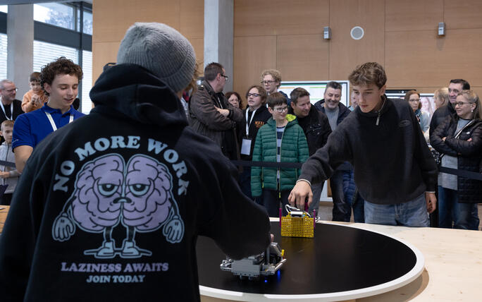 Robo-League bei der Ivoclar in Schaan