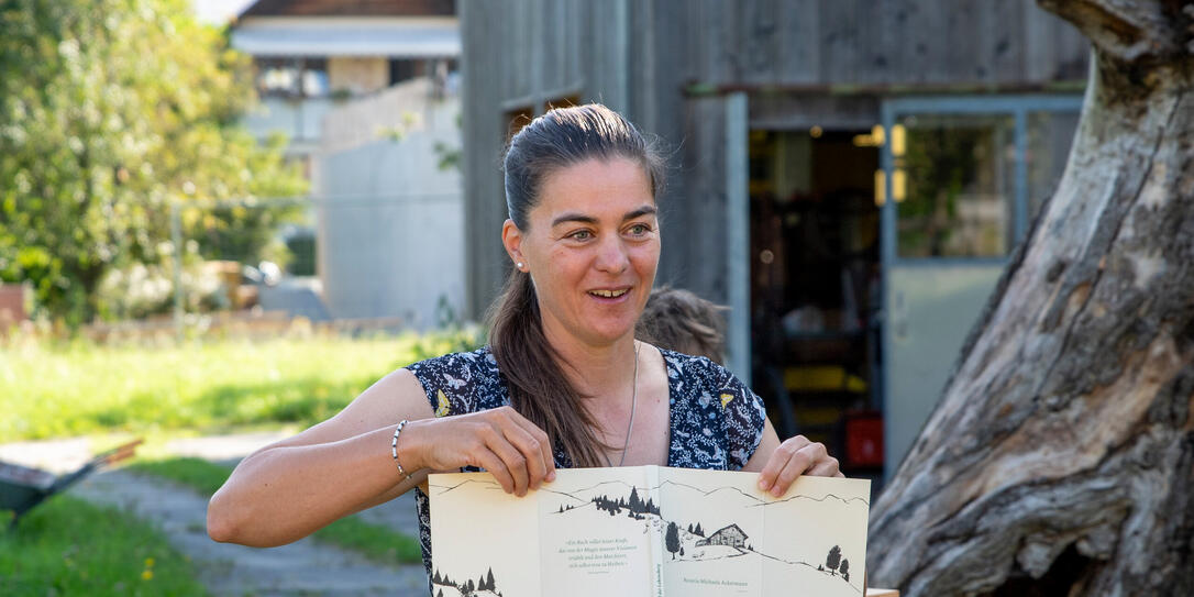 Buchvernissage Rosaria Michaela Ackermann