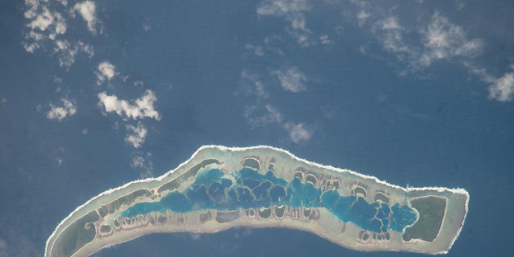 Ein Russe wollte auf drei unbewohnten Inseln im Pazifik das Zarenreich wieder einsetzen. Doch der Inselstaat Kiribati, zu dem die Inseln gehören, lehnte den Vorschlag ab. (Archiv) Ein Russe wollte auf drei unbewohnten Inseln im Pazifik das Zarenreich wieder einsetzen. Doch der Inselstaat Kiribati, zu dem die Inseln gehören, lehnte den Vorschlag ab. (Archiv)