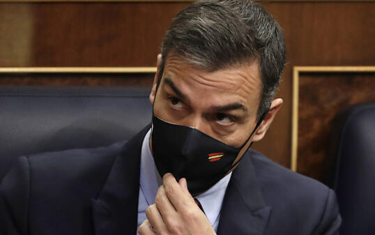 dpatopbilder - Pedro Sanchez, Ministerpräsident von Spanien, muss sich einem Misstrauensantrag der rechtspopulistischen Vox-Partei stellen. Foto: Manu Fernandez/AP POOL/dpa