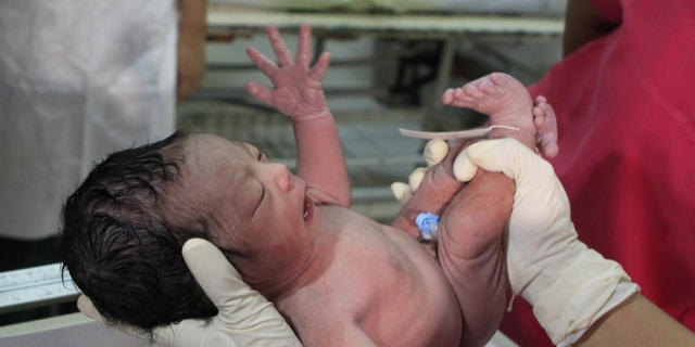 Das offizielle Sieben-Milliarden-Baby wurde 2011 in Manila geboren