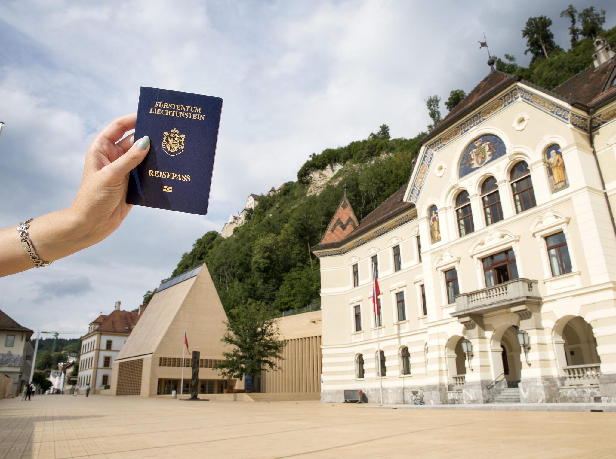 Beste Reisepässe Liechtenstein auf Platz 13 Vaterland online