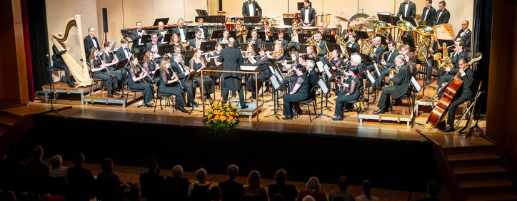 Muttertagskonzert der Harmoniemusik Balzers Muttertagskonzert der Harmoniemusik Balzers