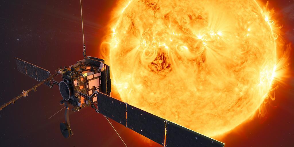 Die Raumsonde "Solar Orbiter" wird die Sonne noch enger umkreisen als der Merkur, der innerste Planet unseres Sonnensystems. (Illustration)