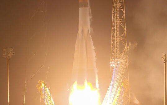 Der erste Startversuch der Sojus-Rakete mit dem Cheops-Weltraumteleskop musste gestern Dienstag noch abgebrochen werden. Am Mittwochmorgen klappte dann alles wie am Schnürchen.