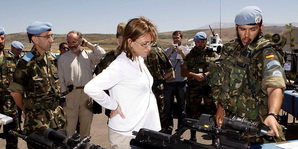 Erste Verteidigungsministerin Spaniens Carmen Chacón wurde tot aufgefunden. (Archivbild) Erste Verteidigungsministerin Spaniens Carmen Chacón wurde tot aufgefunden. (Archivbild)