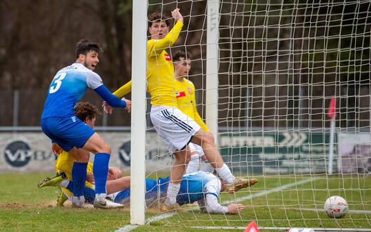 Das Runde muss ins Eckige: Eschen/Mauren hatte das in den letzten sechs Spielen perfekt im Griff.
