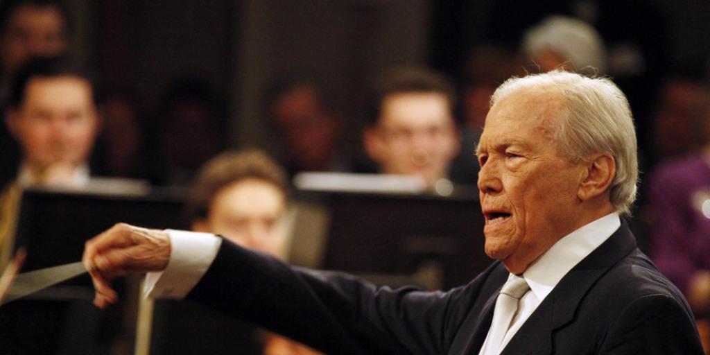 Georges Prêtre beim Neujahrskonzert der Wiener Philharmoniker am 1. Januar 2010. (Archivbild)
