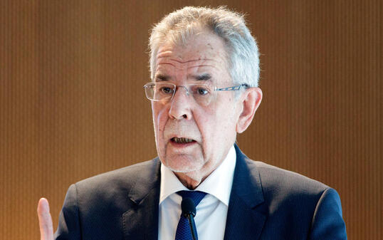 Alexander Van der Bellen