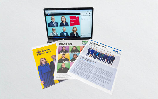 Landtagswahlen Parteien Broschüren