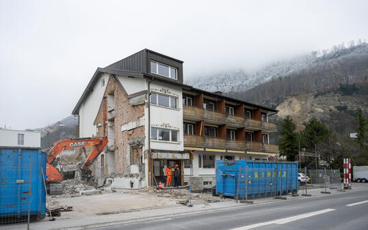 230112 Landhaus am Giessen wird Abgebrochen