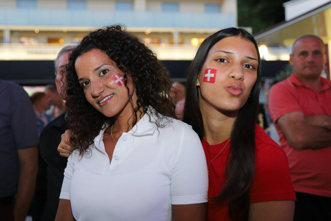 WM-Meile Rathausplatz Vaduz Spiel Schweiz-Katar