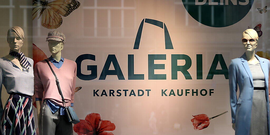 Düsseldorf (awp/reu) - Beim angeschlagenen Warenhausriesen Galeria Karstadt Kaufhof sollen weniger Filialen geschlossen werden als ursprünglich angekündigt. (Archivbild)