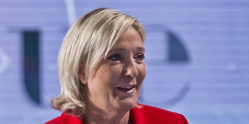 Heute die USA, morgen Frankreich: Marie Le Pen sieht im Sieg Trumps ein gutes Omen für sich selbst.