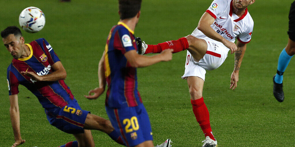 Ivan Rakitic im Duell mit seinem ehemaligen Teamkollegen Sergio Busquets